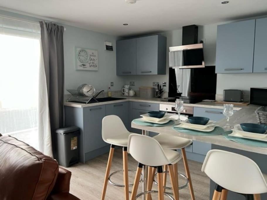 Saint Brides Major Orchard Lodge -Coastal Retreat, New Build, Village Views, Private Garden And Terrace מראה חיצוני תמונה
