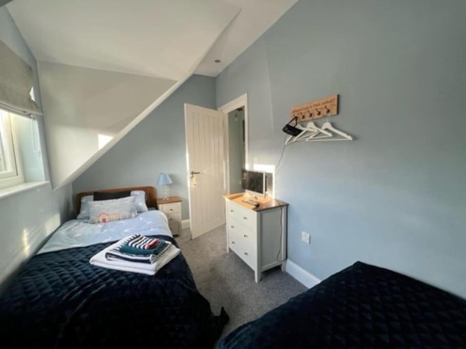 Saint Brides Major Orchard Lodge -Coastal Retreat, New Build, Village Views, Private Garden And Terrace מראה חיצוני תמונה